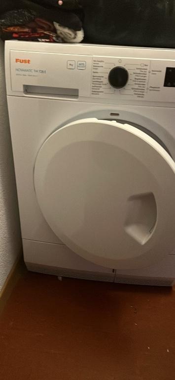 Wäschetrockner zum verkaufen top Zustand 2 Jahre alt in Bern in Köniz - Bild 2