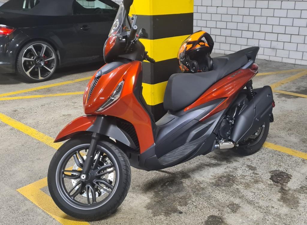 Piaggio Beverly S 400Hpe mit 1000km in Worb - Bild 1