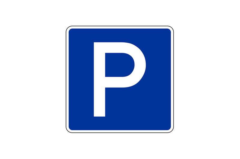 Parkplatz näher KSA in Buchs - Bild 1