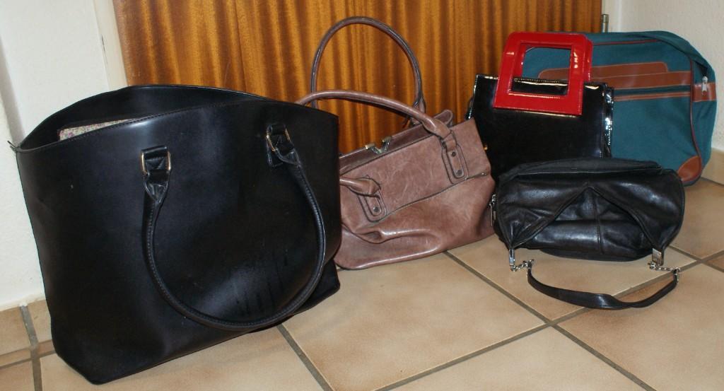 5 diverse Taschen in Urdorf - Bild 1