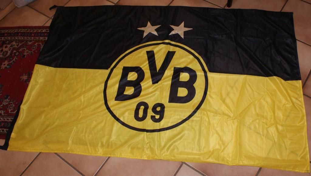 Flagge Borussia Dortmund in Urdorf - Bild 1