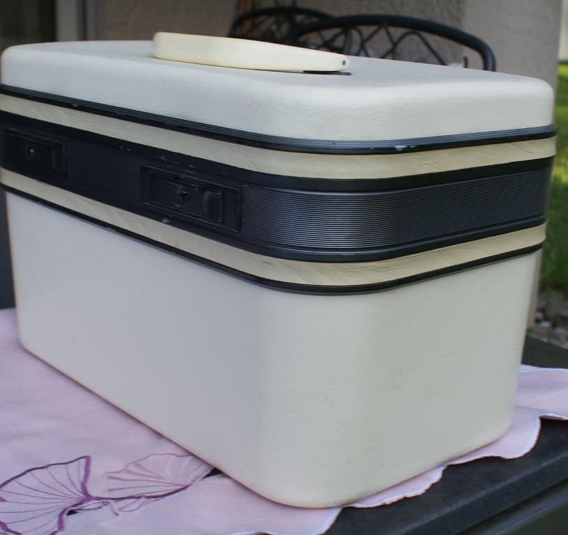 Beautycase Abschliessbar in Urdorf - Bild 1