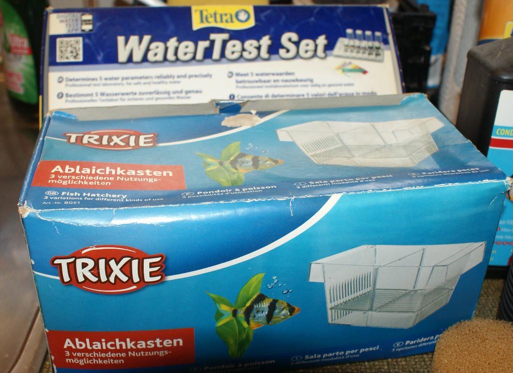 Aquarium Untensilien Pflege in Wettingen - Bild 1