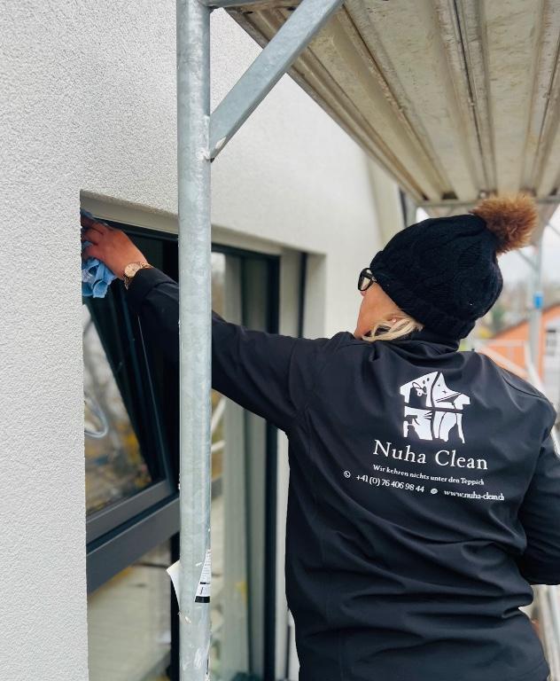 Reinigungsdienst Nuha Clean in Aesch - Bild 1