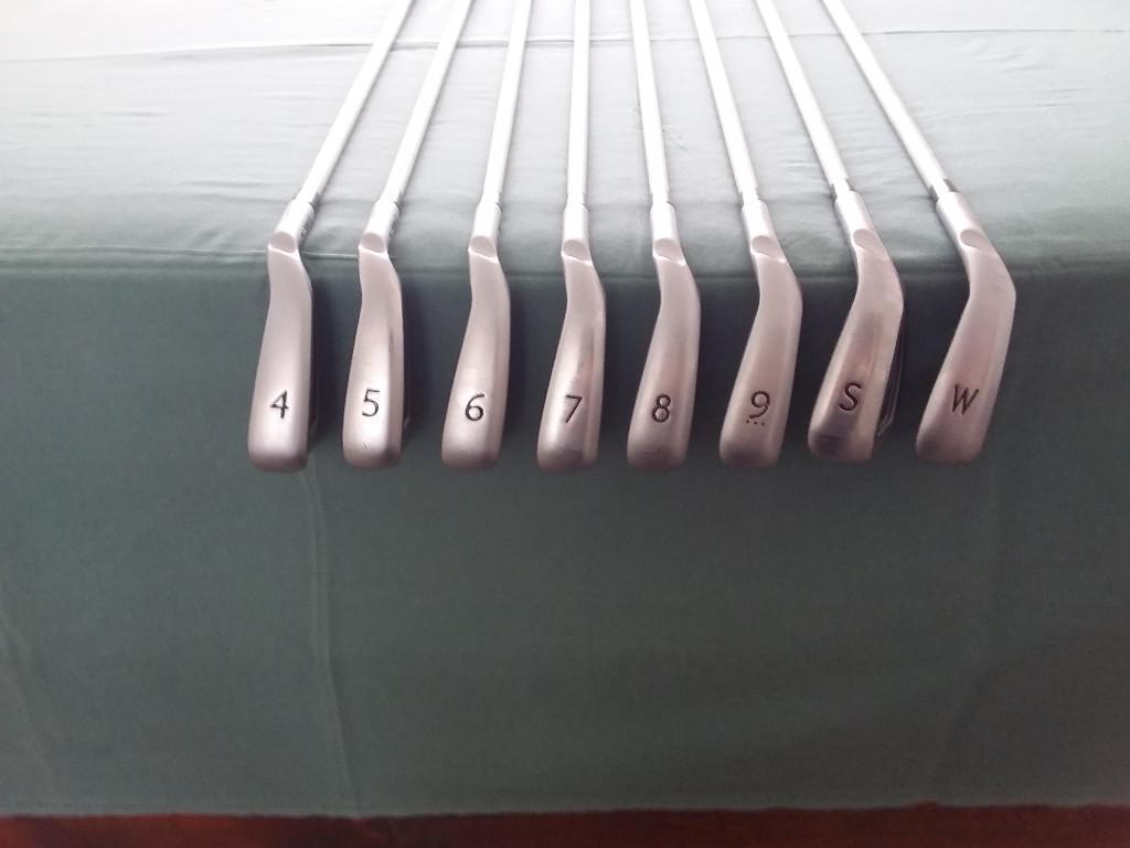 GOLF PING G 400 Eisen Rechthand 8 Stück,4er-9er,W 18gr,S 11gr in Basel - Bild 1