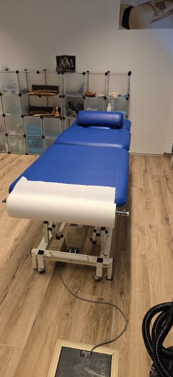 Massageliege elektrisch in der Schweiz - Bild 2