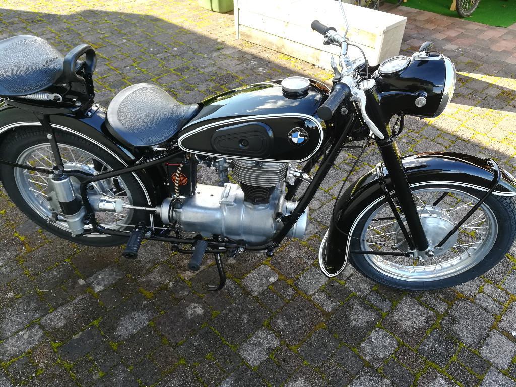 BMW R 25/3, Baujahr 1955 mit Veteraneneintrag in Wohlen - Bild 2