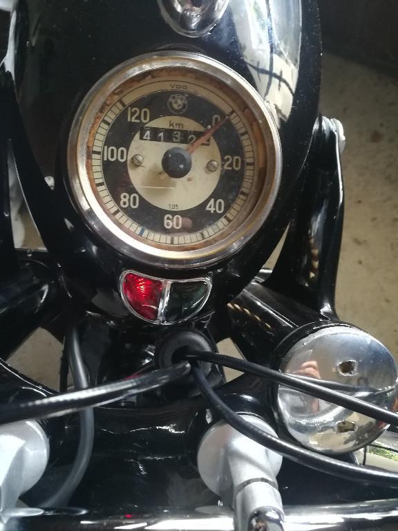 BMW R 25/3, Baujahr 1955 mit Veteraneneintrag in Wohlen - Bild 4