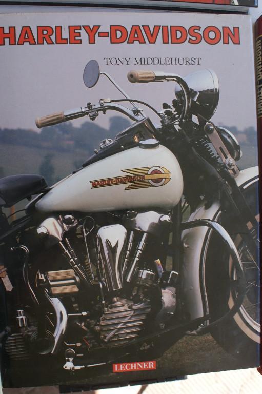4 diverese Harley Davidson Bücher in Bremgarten - Bild 2