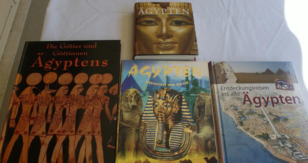 4 Bücher über Agypten Kultur.Etc in Bremgarten - Bild 1