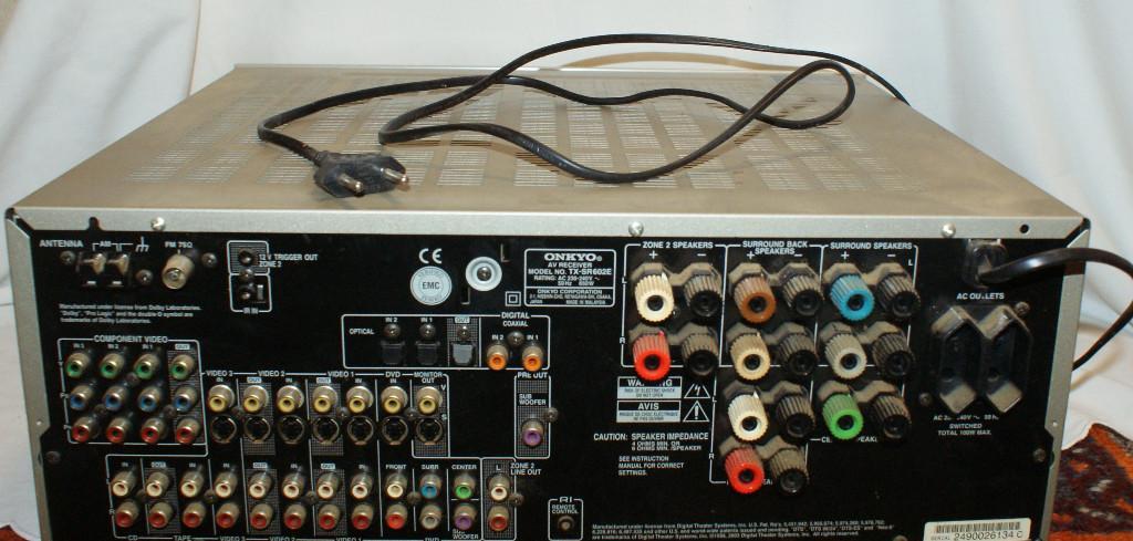 Onkyo AV Reciver TX SR 602 E in Bremgarten - Bild 5
