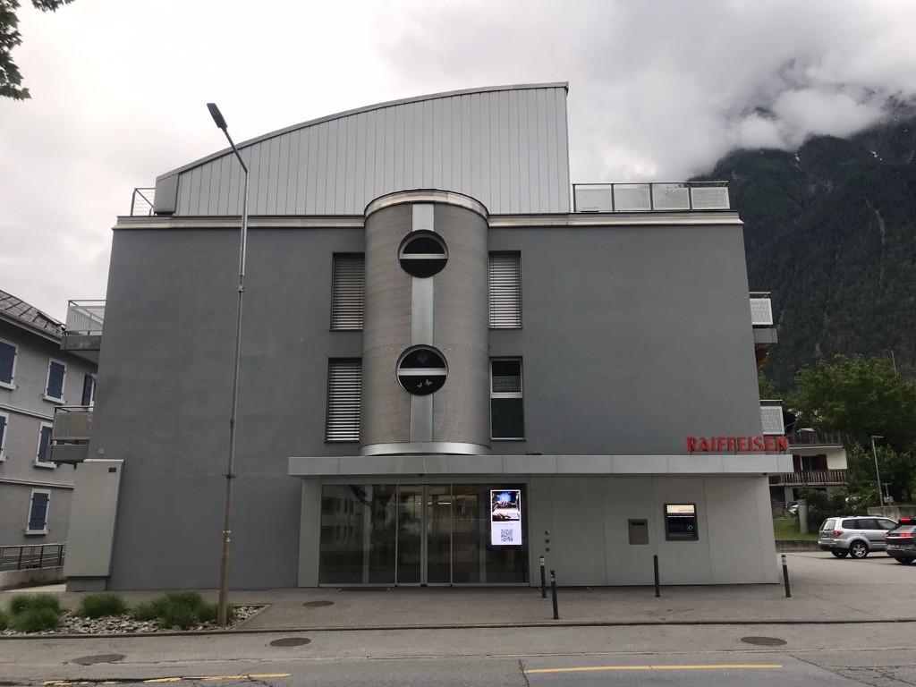Einstellplatz, Parkplatz, Garage in der Schweiz - Bild 1