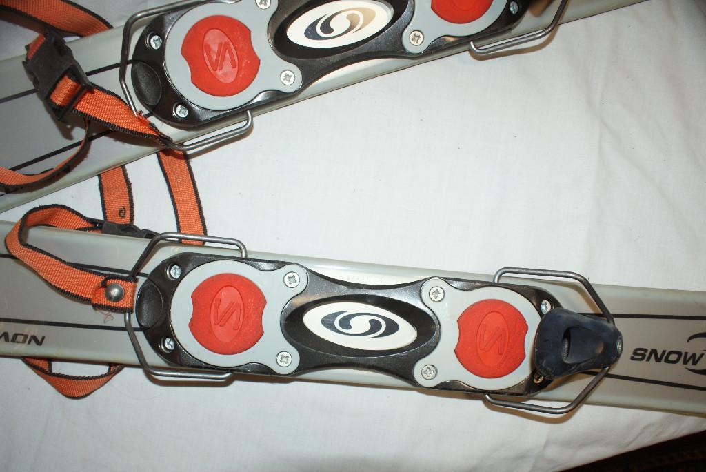 Kinderski Salomon Snow Blade 82 cm in Zürich - Bild 3