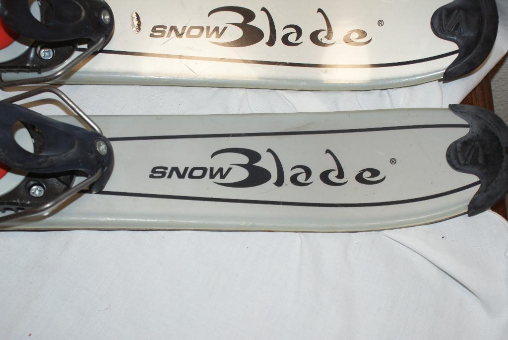 Kinderski Salomon Snow Blade 82 cm in Zürich - Bild 4