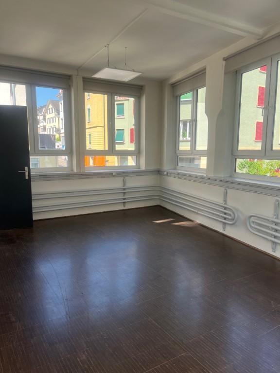 Suchen Sie ein neues Büro oder einen Therapieraum / Yogastudio in Grenchen - Bild 13