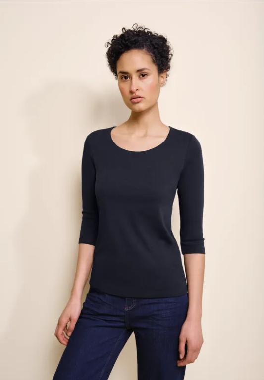 Basic T-Shirt mit 3/4 Arm in Bern - Bild 1