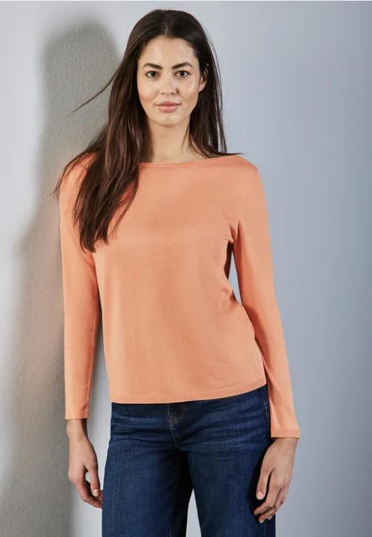 Strickpullover in Zug - Bild 1