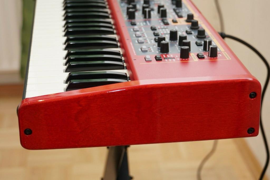 Clavia NORD Stage 2 EX Compact 73 Key Workstation in Genf - Bild 2