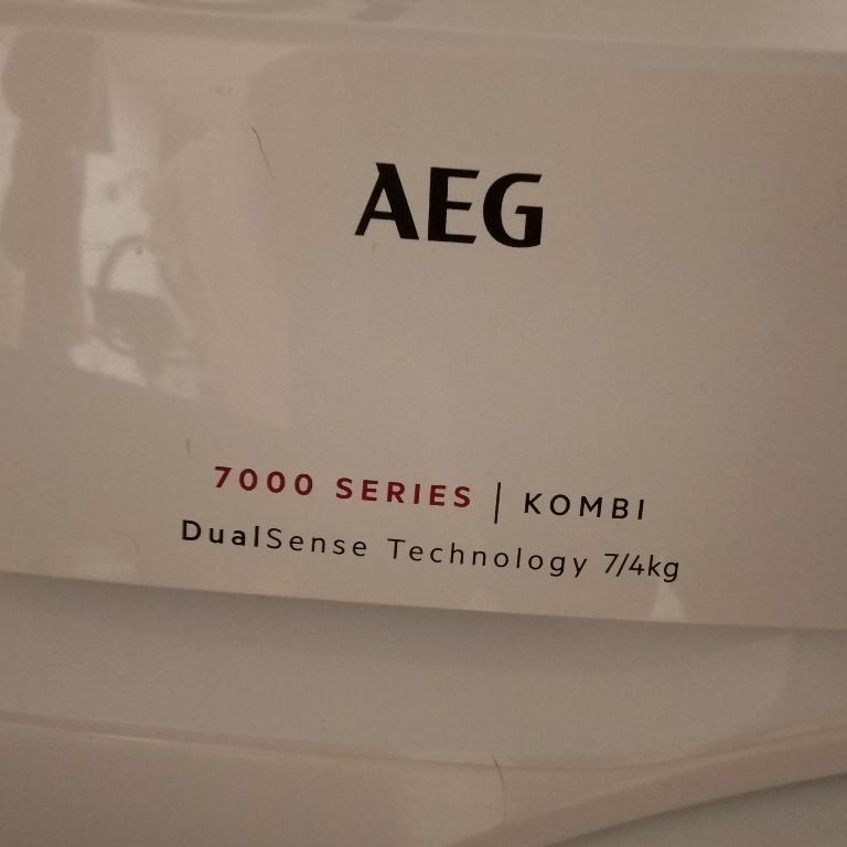 AEG 7000 Series Waschmaschine Trockner Kombi gut erhalten gepfl in Ingenbohl - Bild 2