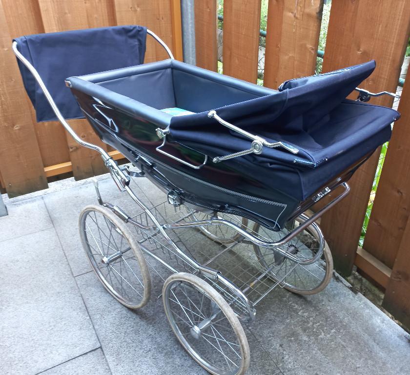 Kinderwagen Silver Cross in Winterthur - Bild 4