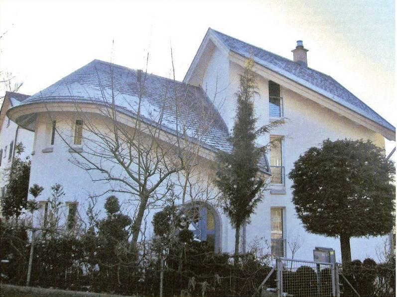 House for Sale in Zurich, Zurich, Ref# 773170 in Opfikon - Bild 1