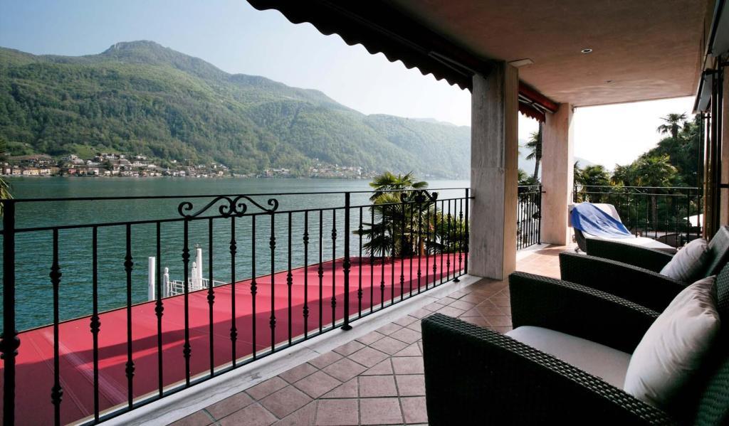 Hotel for Sale in Lugano, Ticino, Ref# 2587182 in Lugano - Bild 1