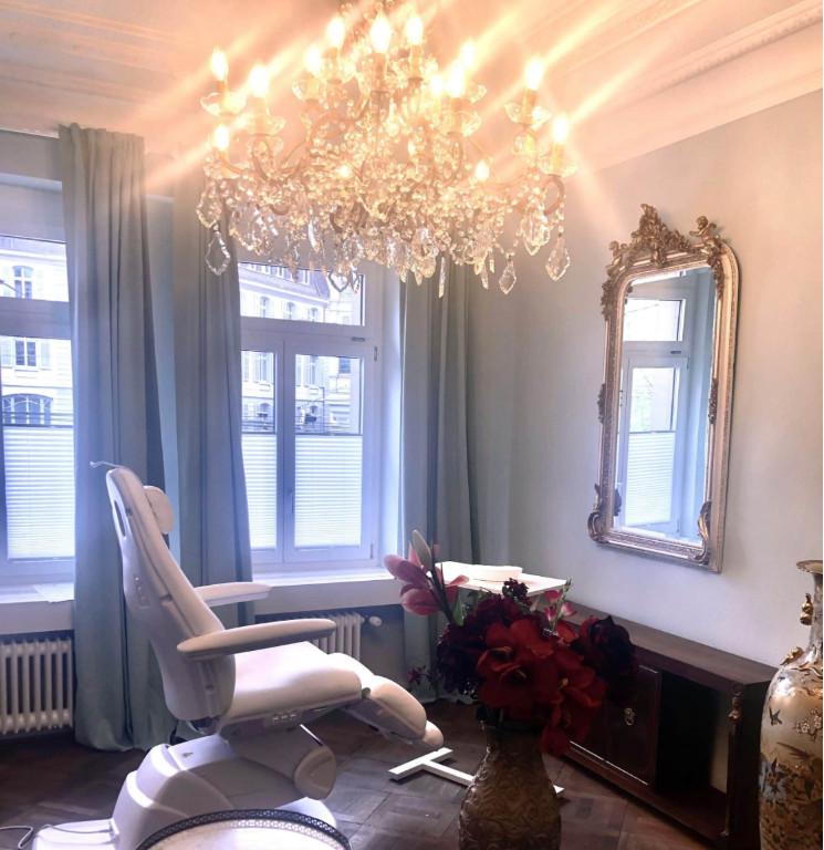 SW BeautyBar Clinic Zürich in Dübendorf - Bild 1