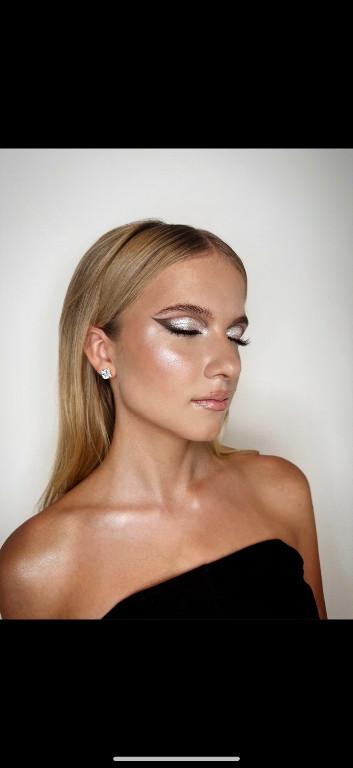 Makeup artist |Glam|Bridal|Art in Seuzach - Bild 1