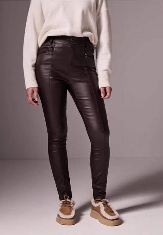 Hose im Leder-Look in Frauenfeld - Bild 1