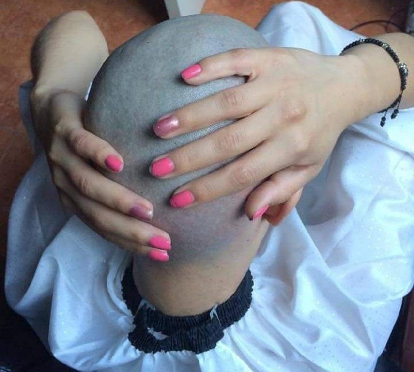 Churzi Haar für jungi Fraue macht sexy und dynamisch in Dübendorf - Bild 7