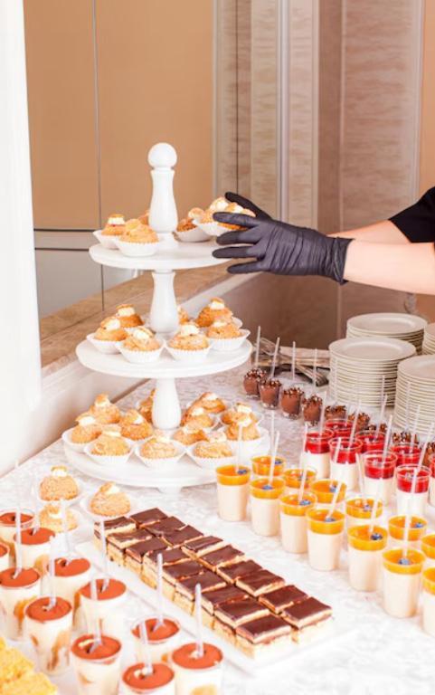 Geburtstagstorten, Gebäck und Event-Catering in Meilen - Bild 2