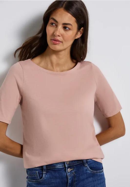 Shirt mit U-Boot-Ausschnitt in Dulliken - Bild 1