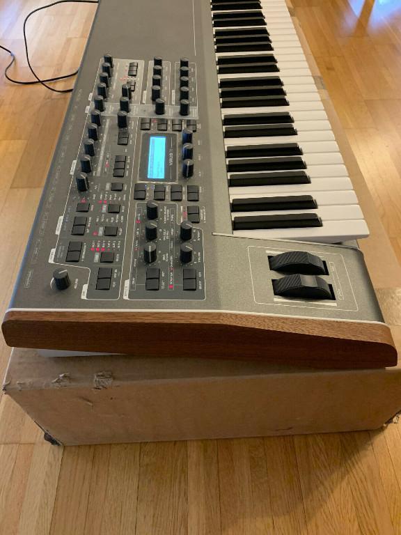 Access Virus Ti2 Keyboard in Urdorf - Bild 4