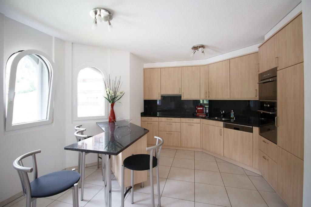 Residenz 5.5-02, Luxuriöse, 5.5 Zimmerwohnung mit Cheminée in Sierre - Bild 3