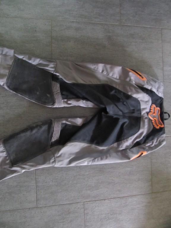 Motocross Yamaha YZ 250 /Ausrüstung / Bekleidung in Belp - Bild 8