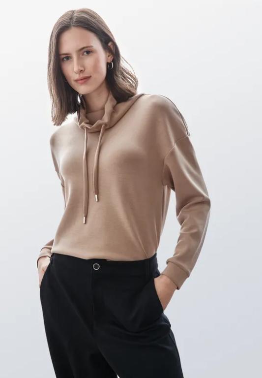 Shirt im Silk Look in St. Gallen - Bild 1