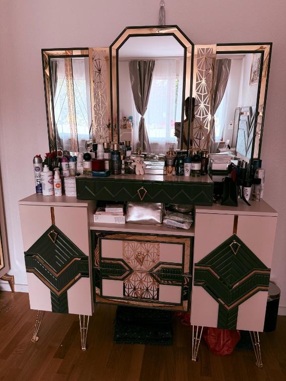 Komplettes Schlafzimmer zu verkaufen in Basel - Bild 18