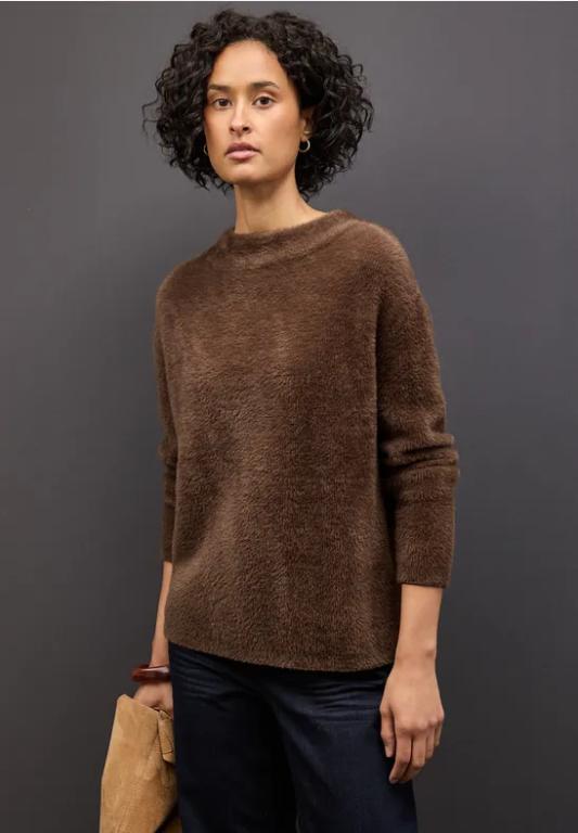 Federgarn Pullover in St. Gallen - Bild 1
