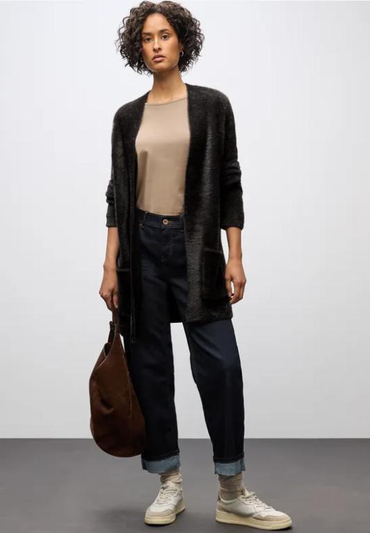 Langer Federgarn Cardigan in Dulliken - Bild 1