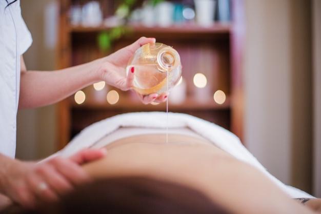 Relax Massage mit Aroma Öl in Sursee - Bild 2