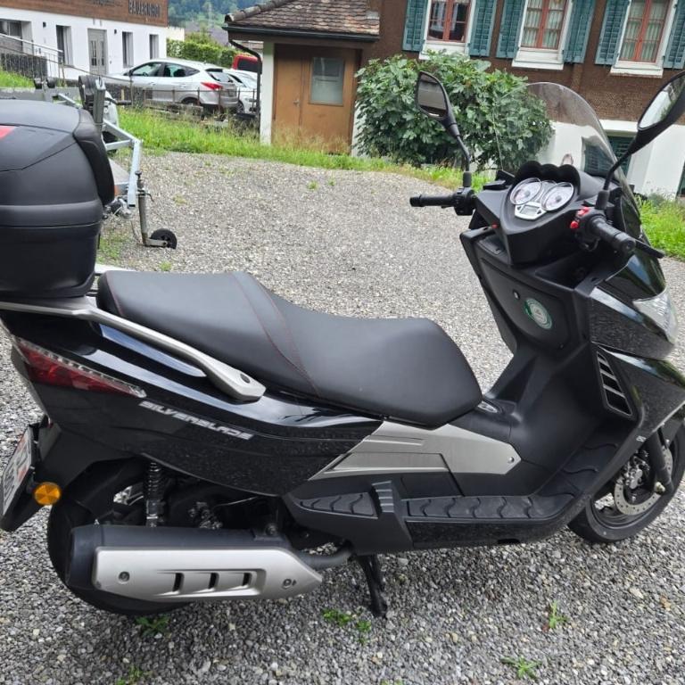 Roller 250ccm jg.2020 in Meilen - Bild 1