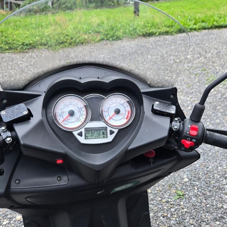 Roller 250ccm jg.2020 in Meilen - Bild 3