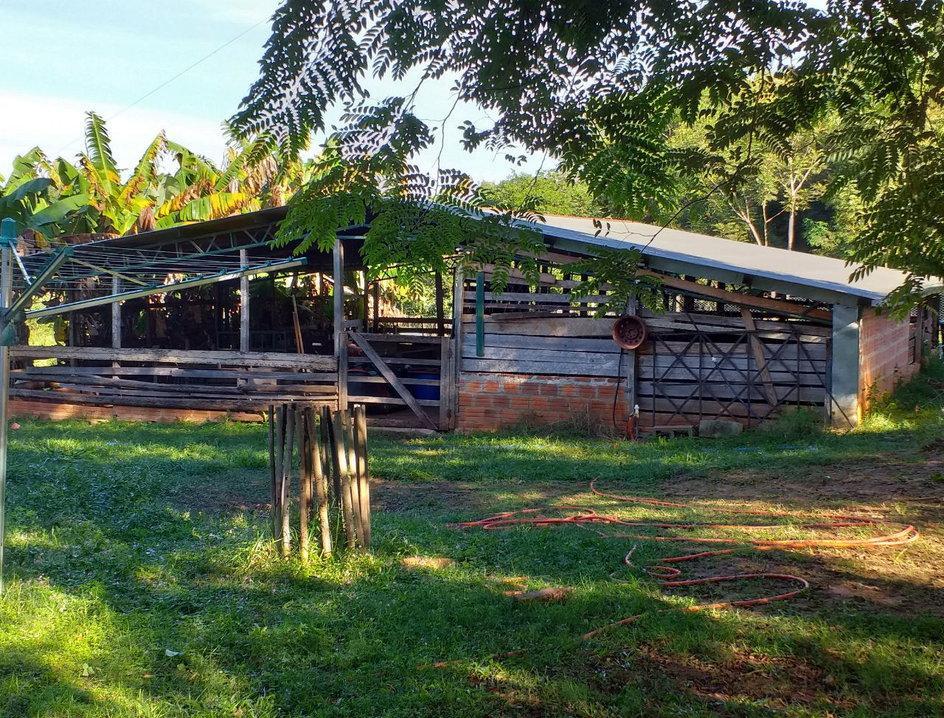 Haus mit großem Grundstück in Aguapety / Paraguay in der Schweiz - Bild 1