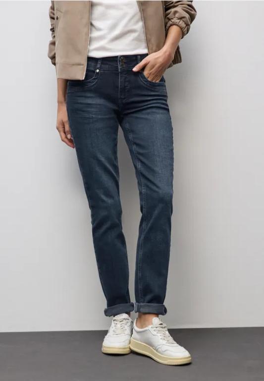 Casual Fit Jeans in Oftringen - Bild 1