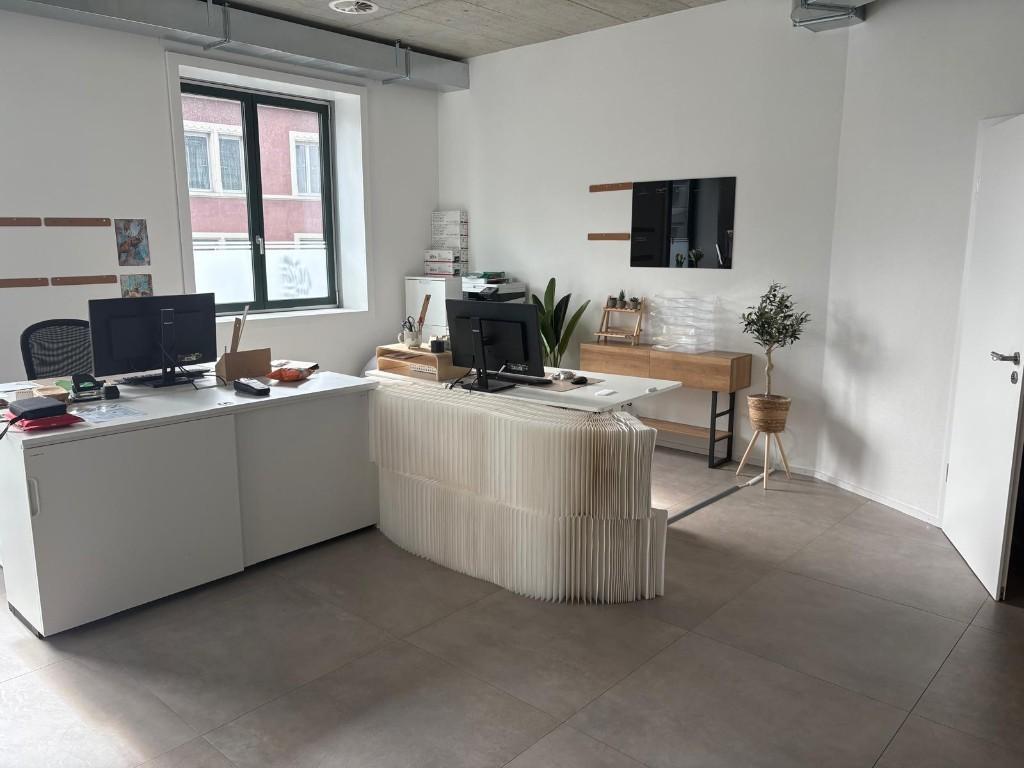 Büro zur Miete in Mett / Bureau à louer à Mâche in Lyss - Bild 3