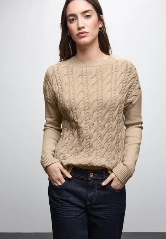 Pullover mit Zopfmuster in Luzern - Bild 1