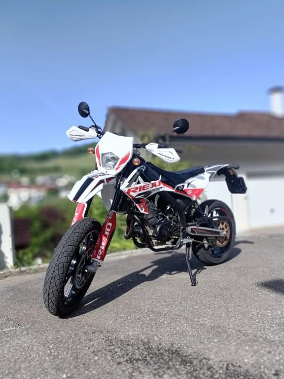 Rieju mrt 125 PRO in Obersiggenthal - Bild 2