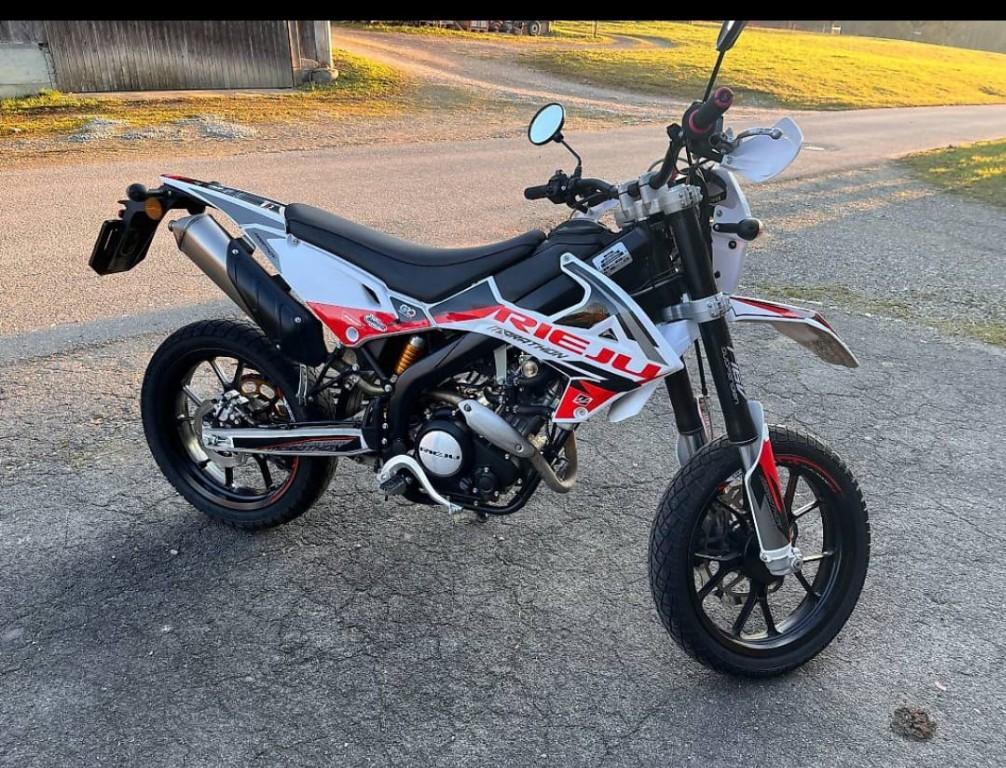 Rieju mrt 125 PRO in Obersiggenthal - Bild 3