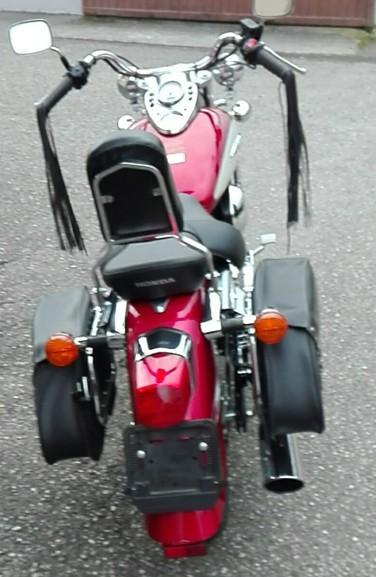 Honda VT 125 C Shadow in Zofingen - Bild 2