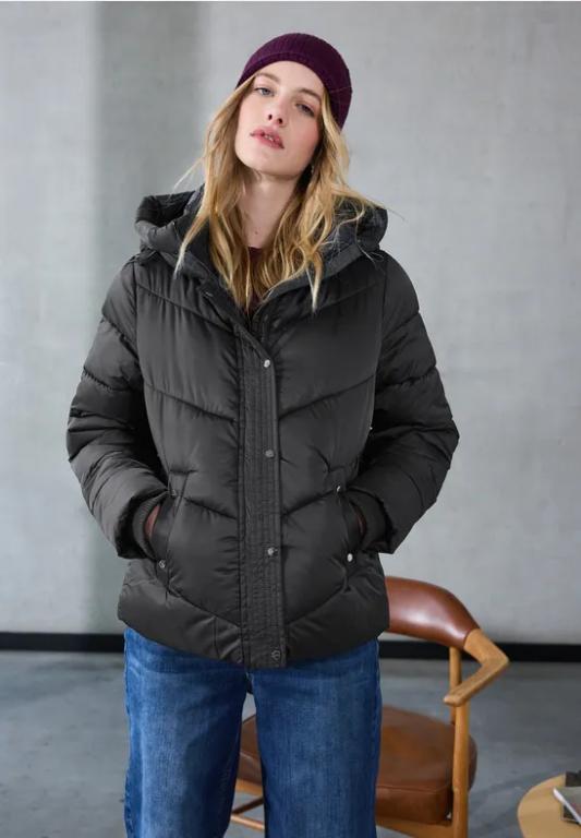 Gefütterte Jacke in Luzern - Bild 1